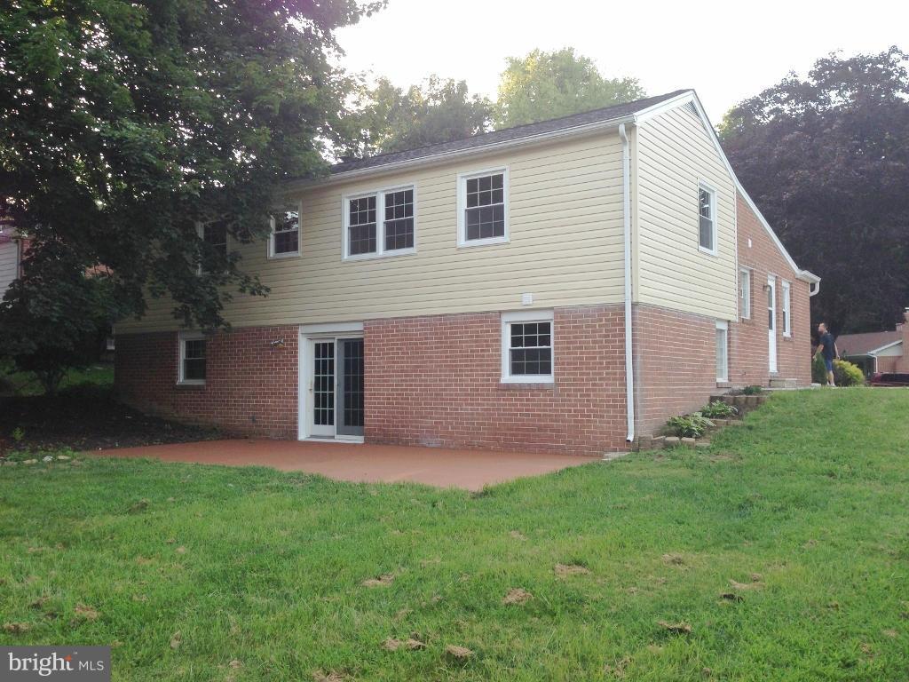 HOMESTEAD VILLAGE - Residential