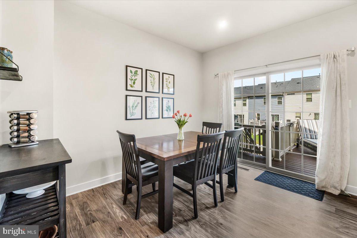 LAKE LINGANORE EAGLEHEAD - Residential