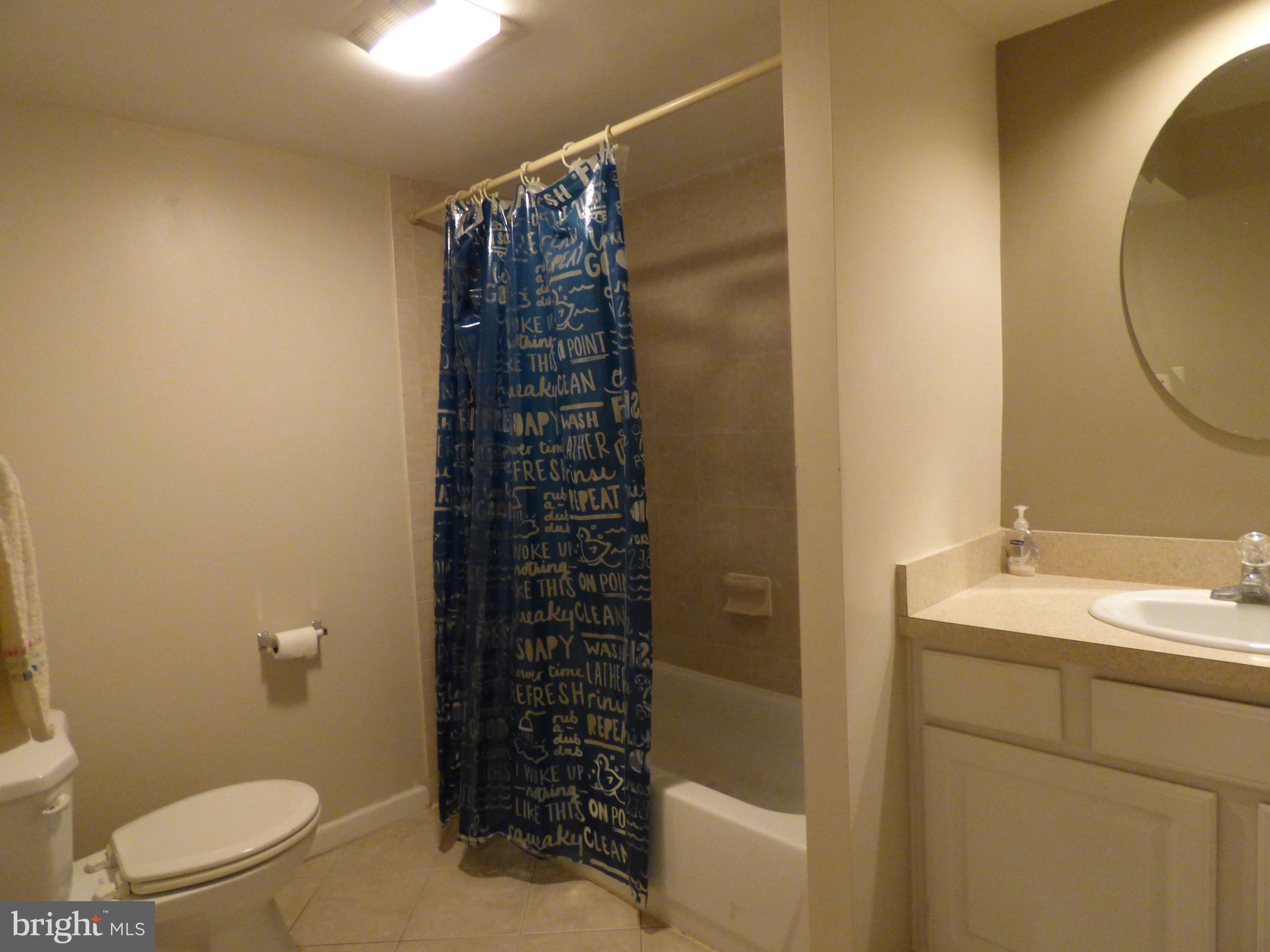 THE OASIS CONDOMINIUMS - Residential Lease