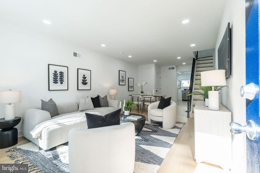 Photo of 351 Fitzgerald Street, PHILADELPHIA, PA 19148 (MLS # PAPH2550360)