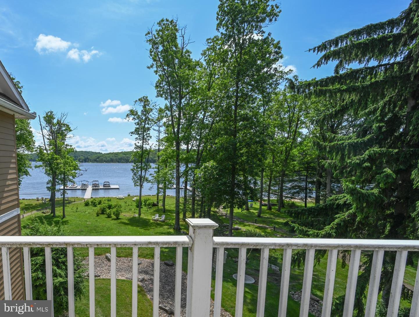 CREEKSIDE - Residential