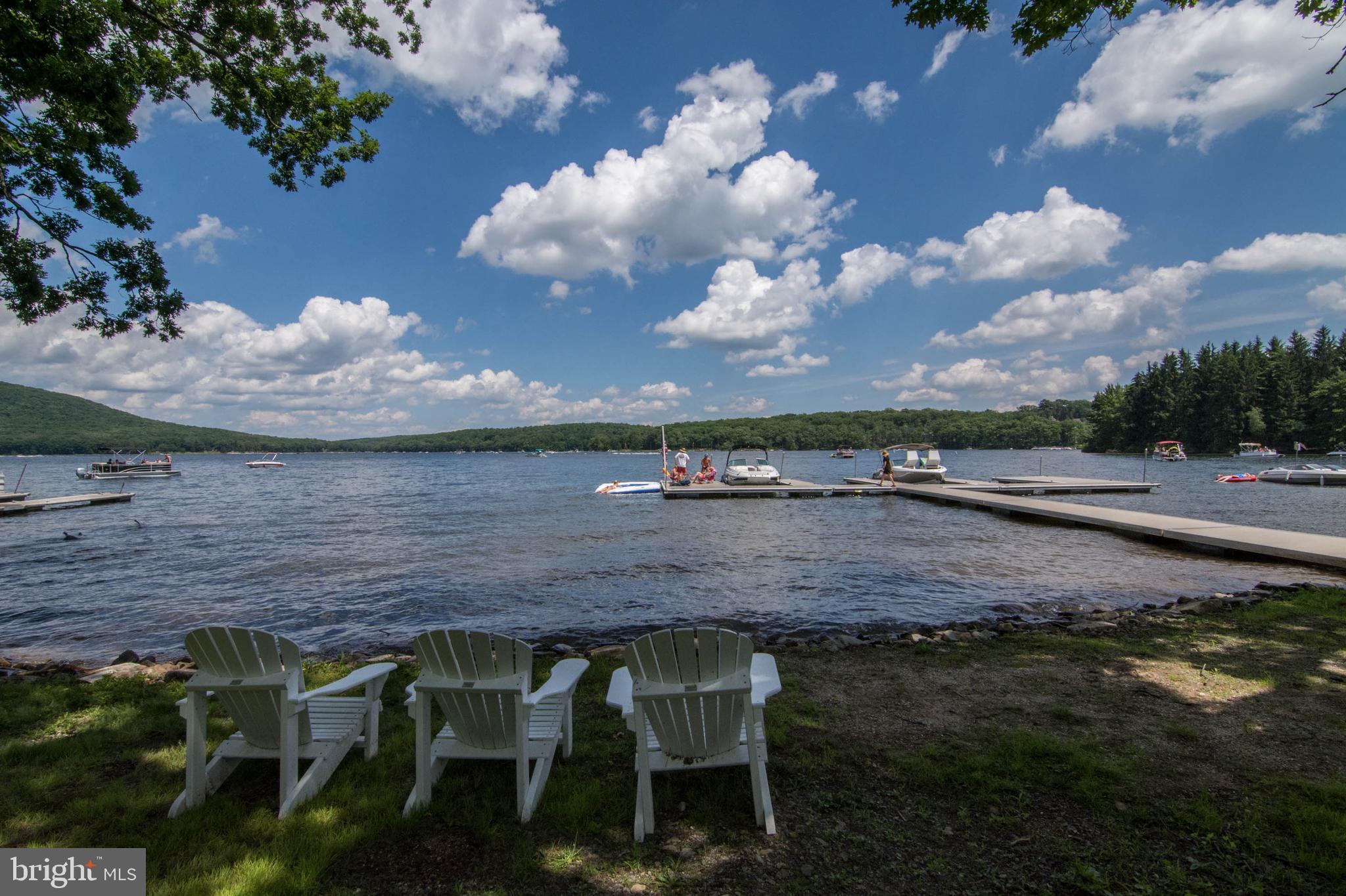 CREEKSIDE - Residential