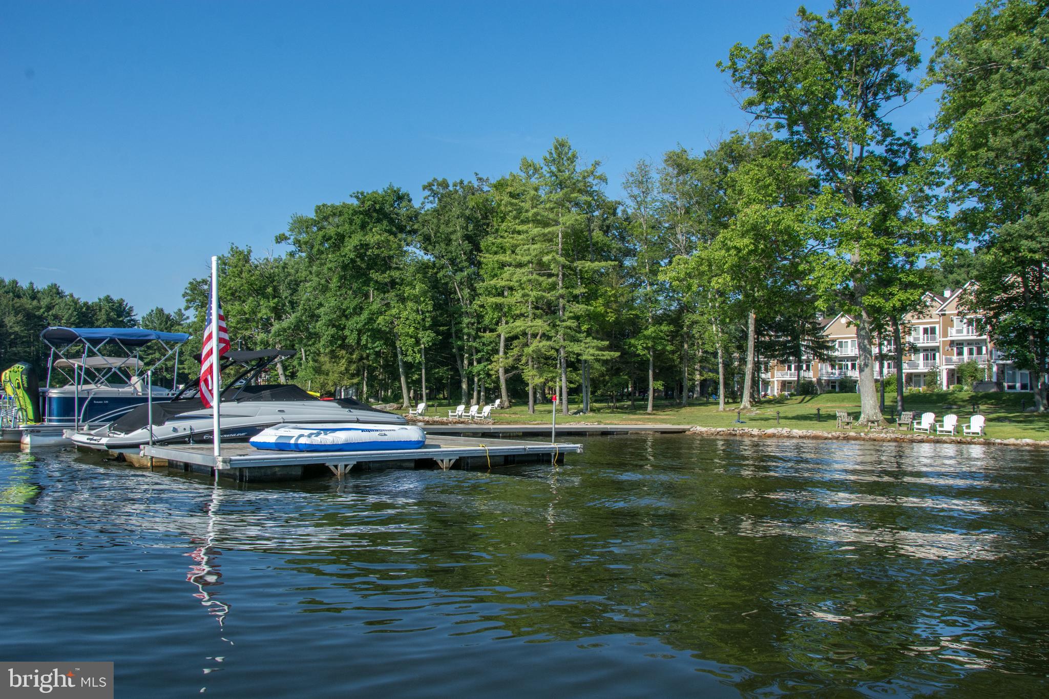 CREEKSIDE - Residential