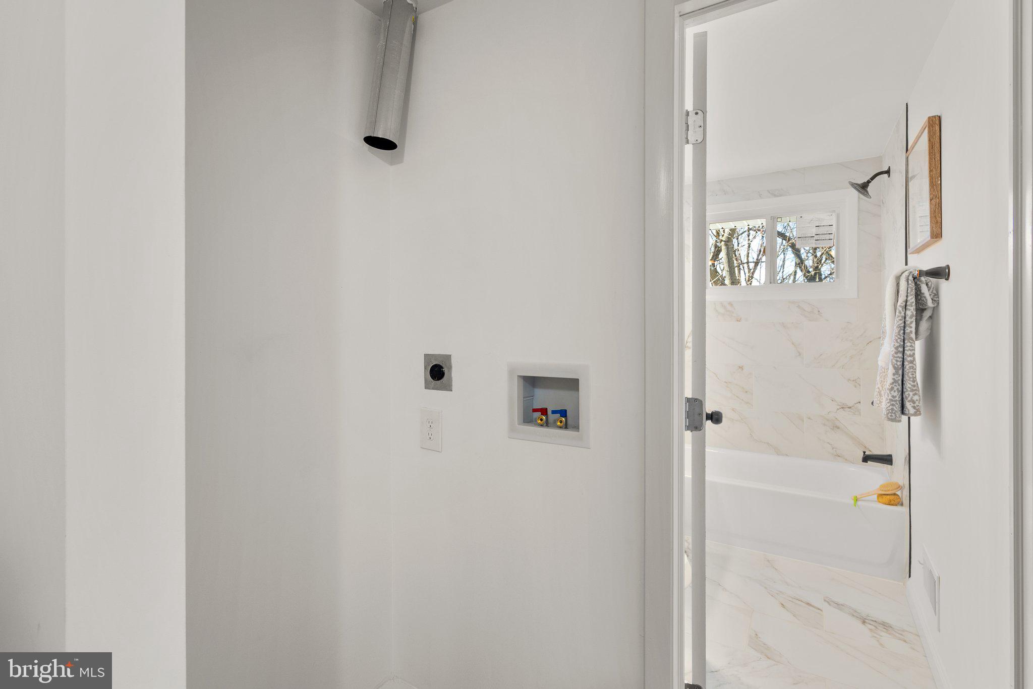 KENT VILLAGE - Residential