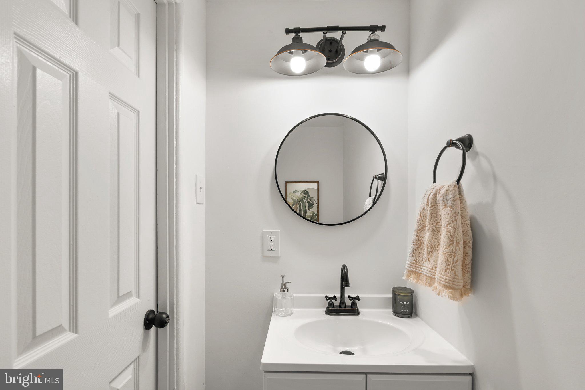 KENT VILLAGE - Residential