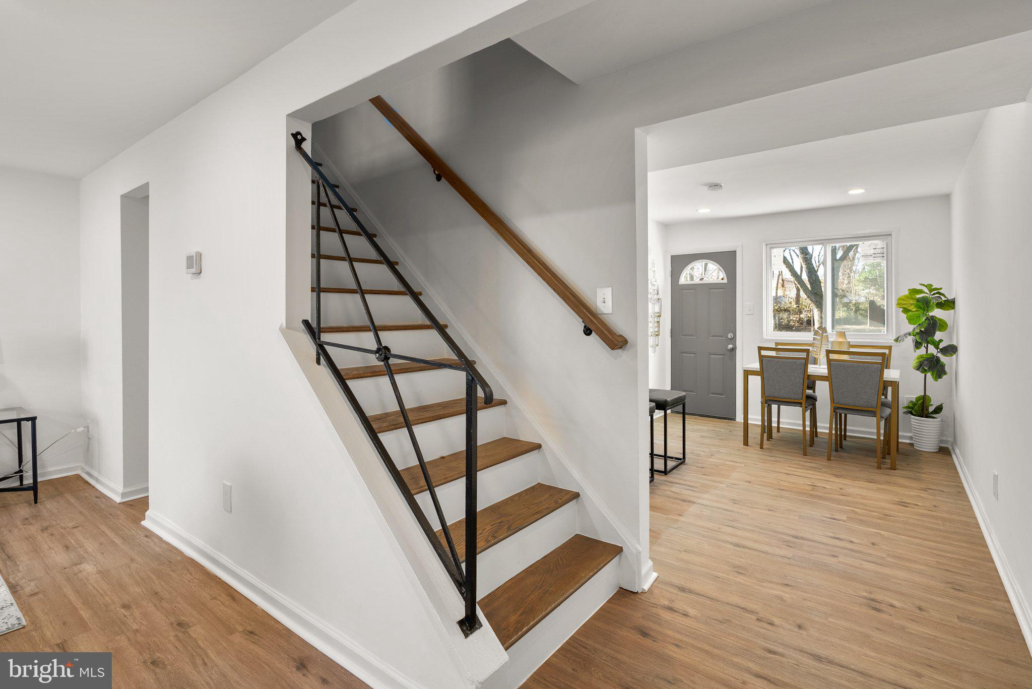 KENT VILLAGE - Residential