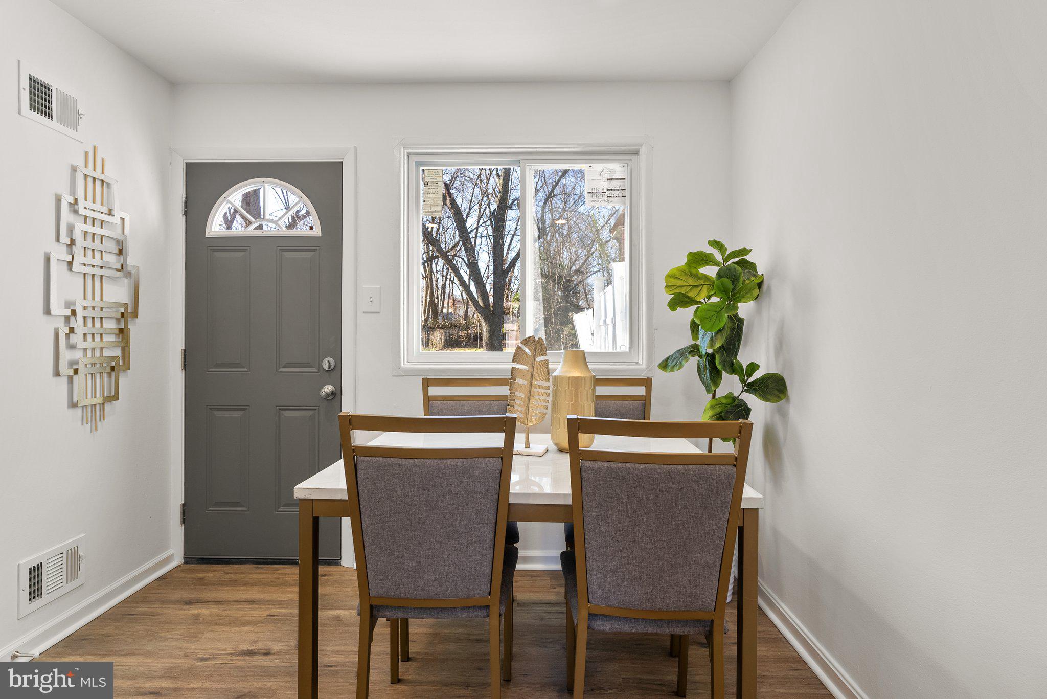 KENT VILLAGE - Residential