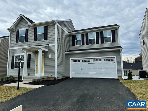 Homes For Sale - 128 Walsh Ln Ln<br/> Waynesboro City County, WAYNESBORO, VA 22980