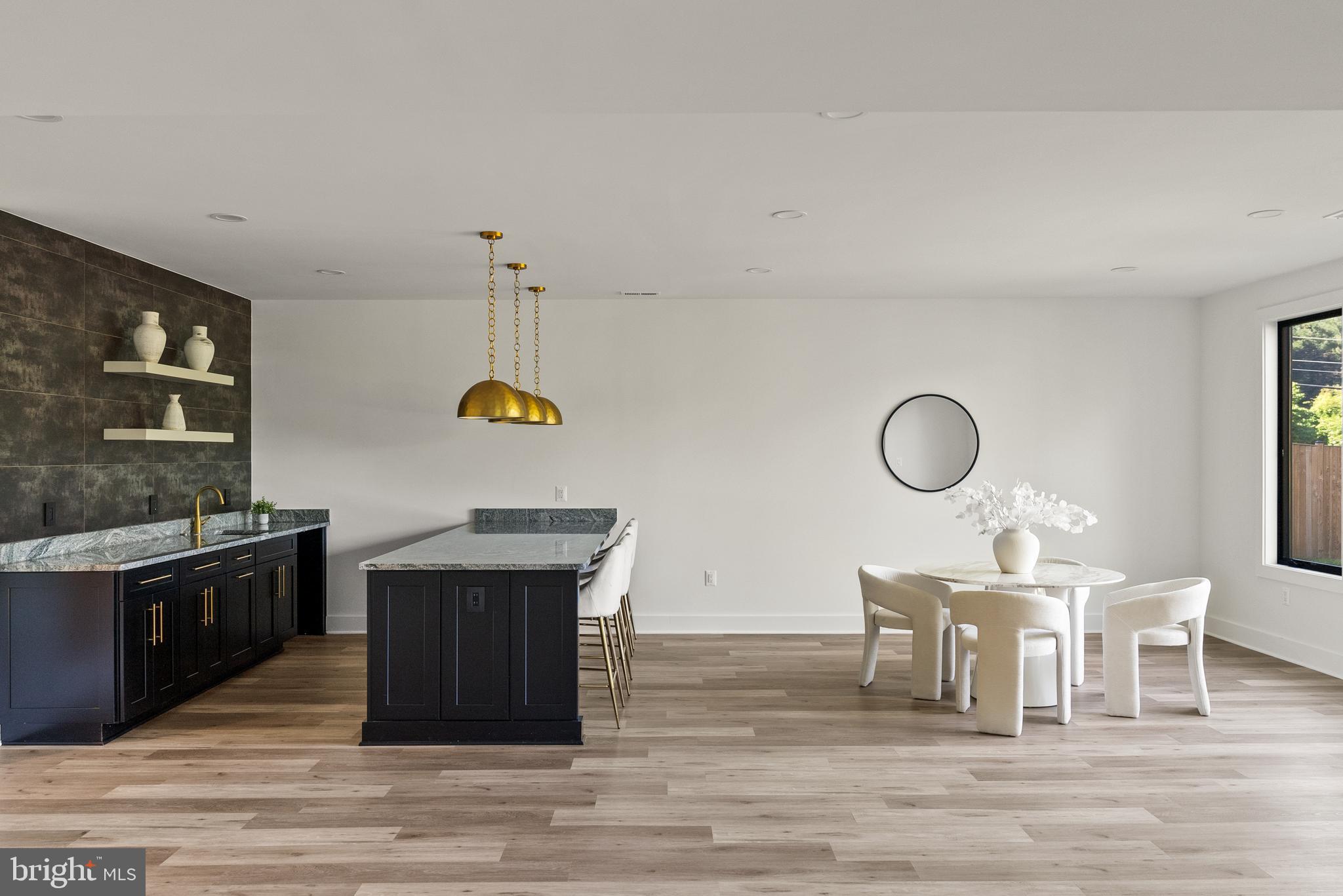 BROYHILL LANGLEY ESTATES - Residential