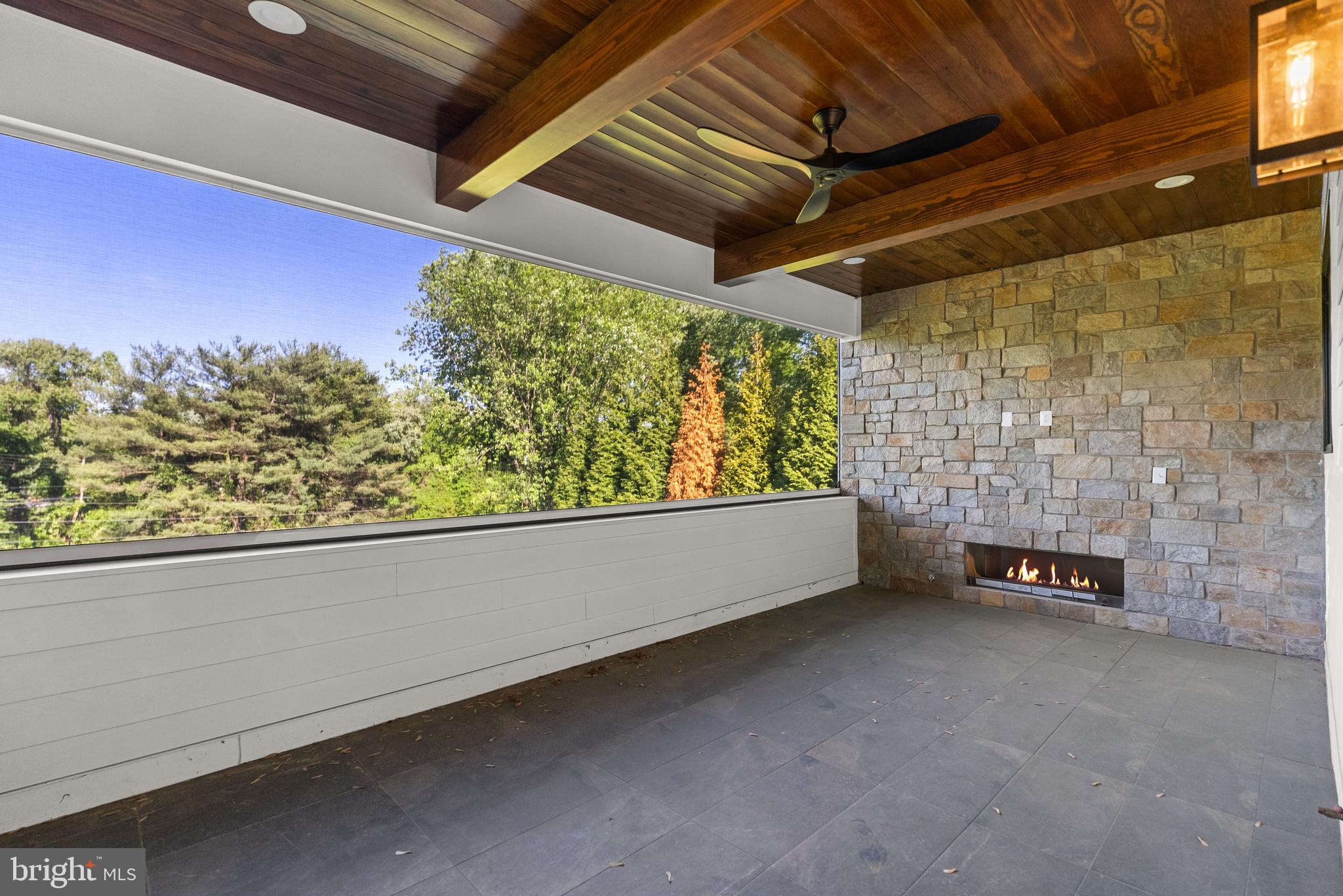 BROYHILL LANGLEY ESTATES - Residential