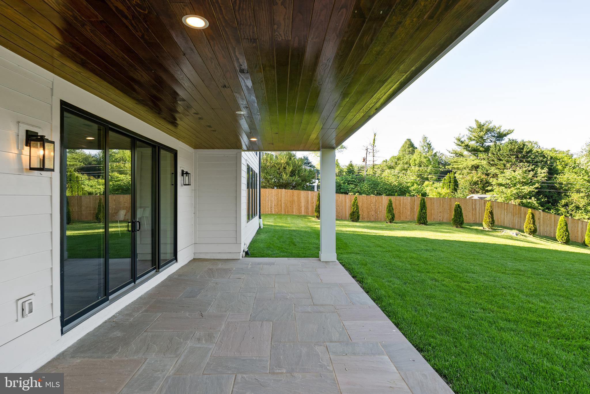 BROYHILL LANGLEY ESTATES - Residential