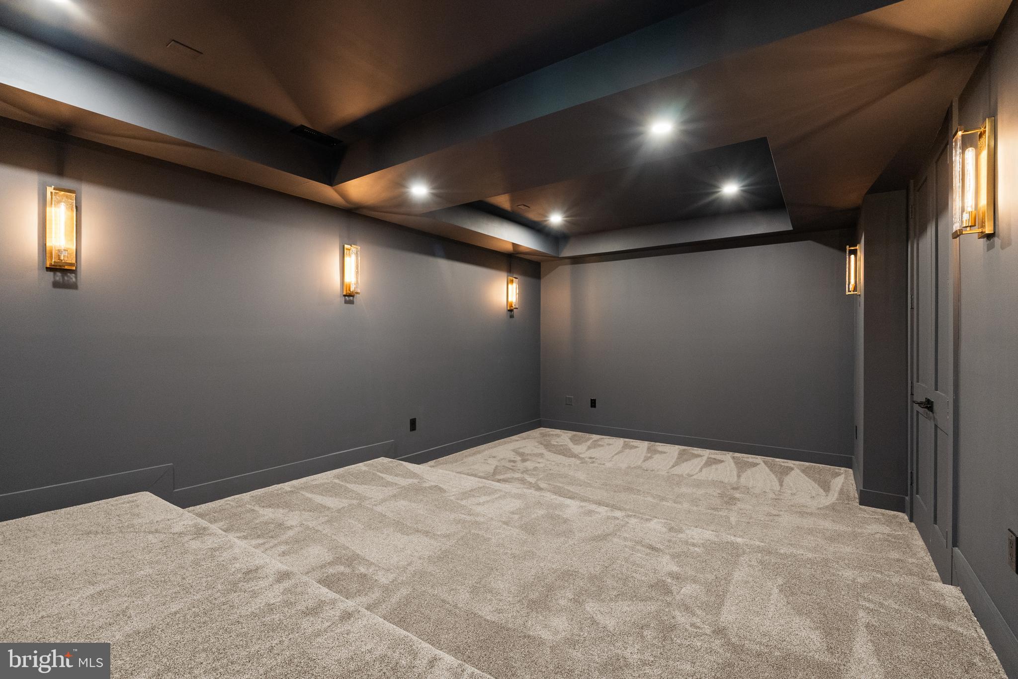 BROYHILL LANGLEY ESTATES - Residential