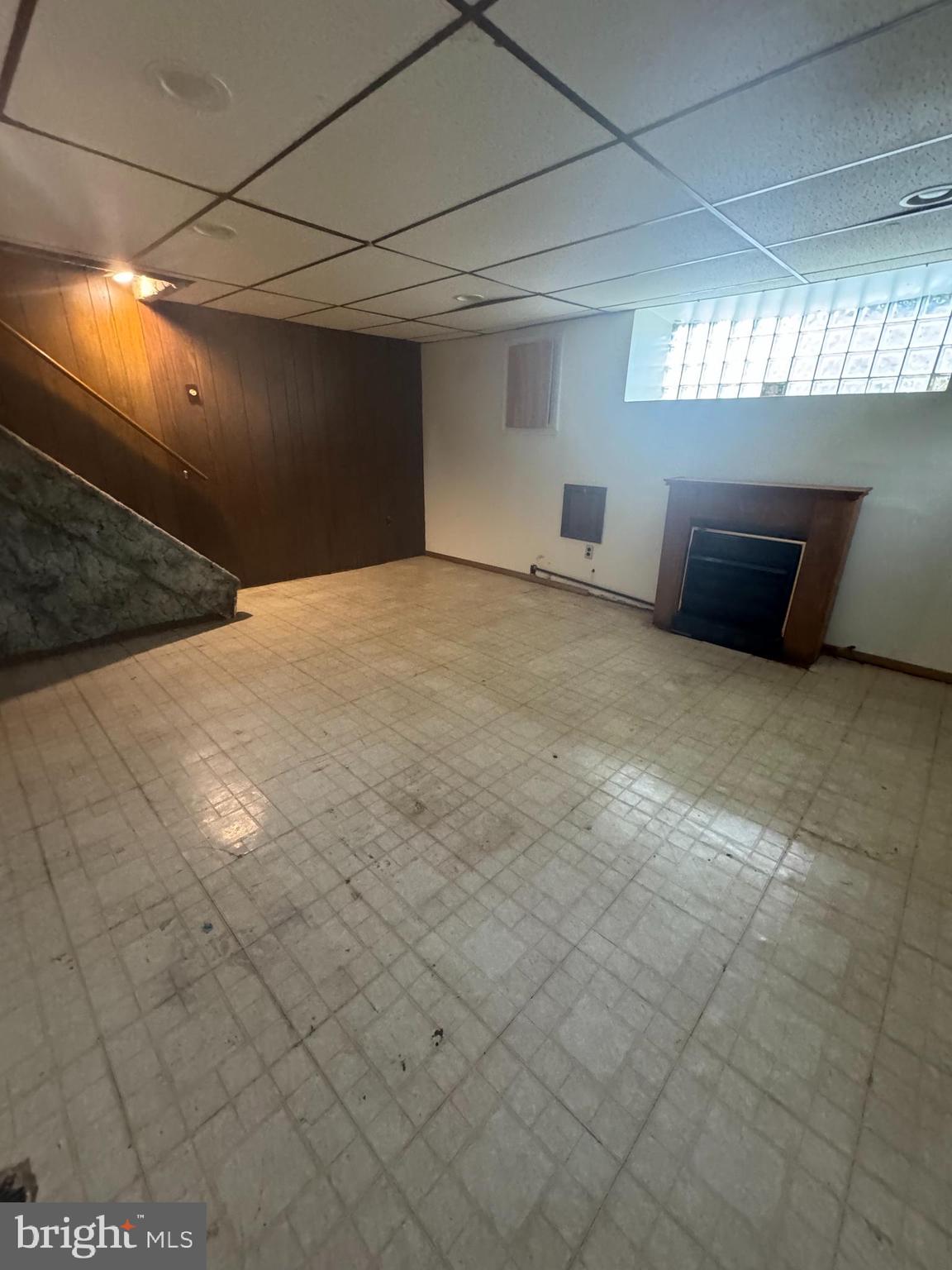 PHILADELPHIA (NORTHEAST) - Residential