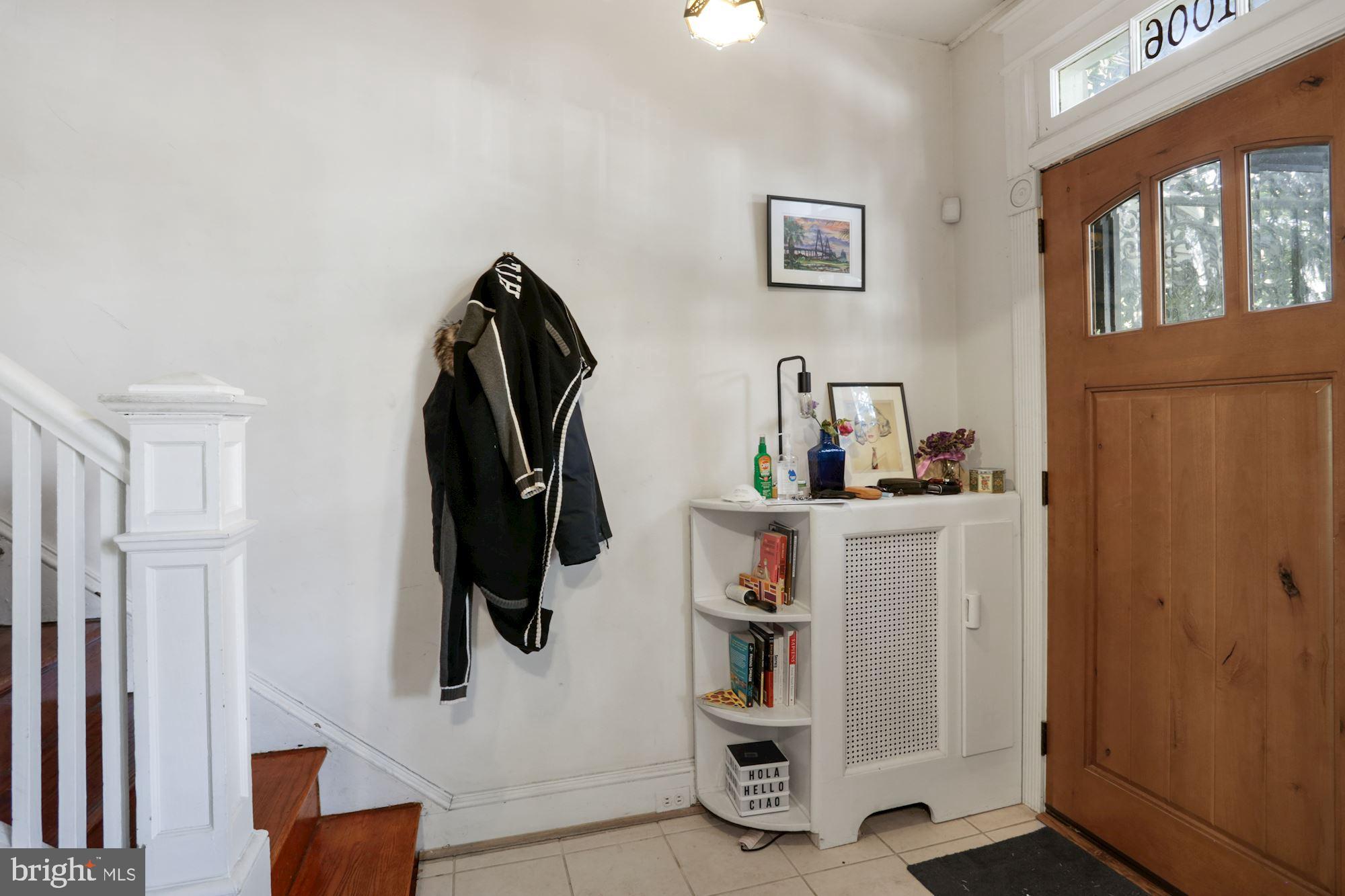 1006 QUEBEC PLACE NW