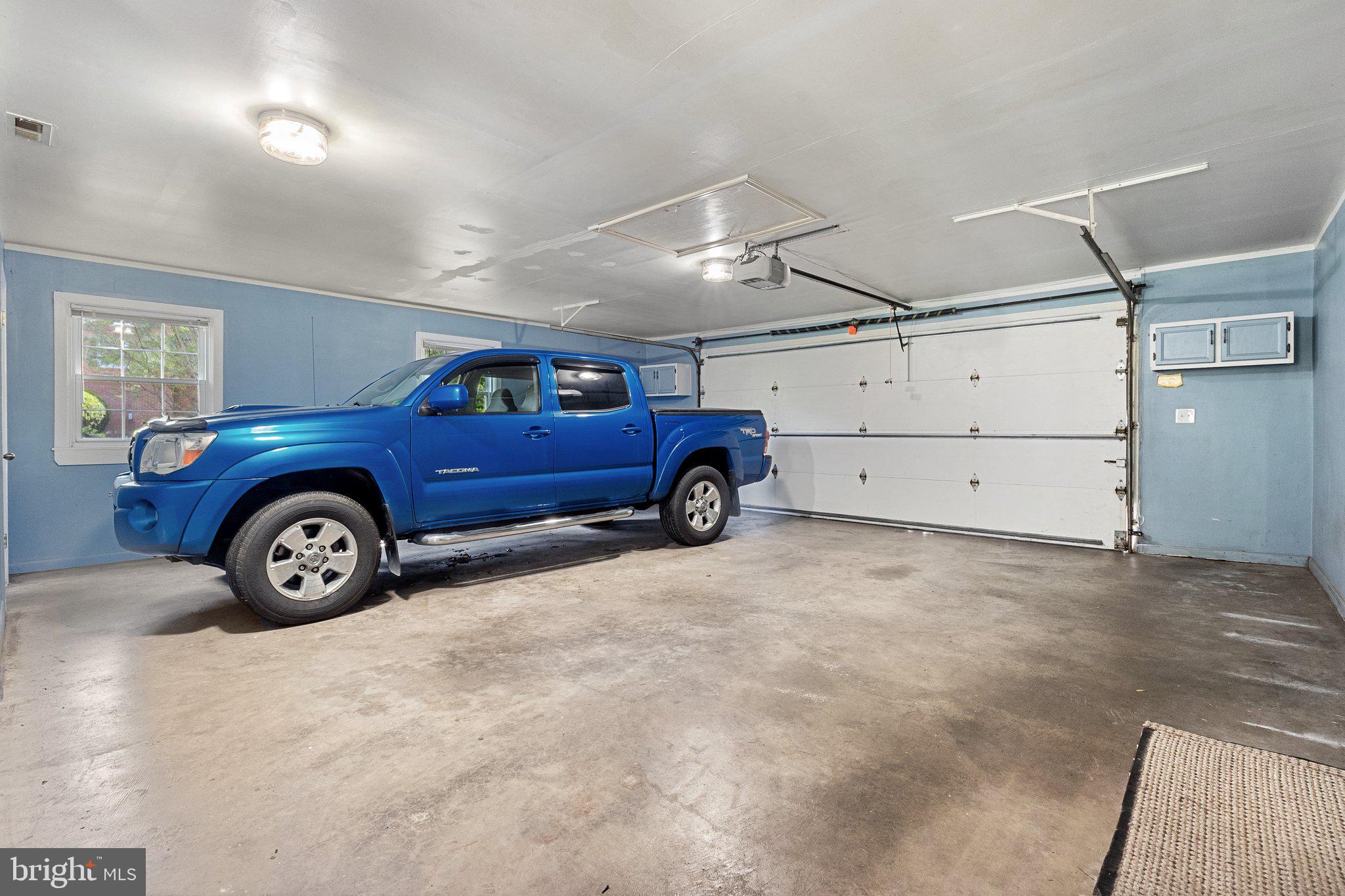 CHERRY HILL - Residential