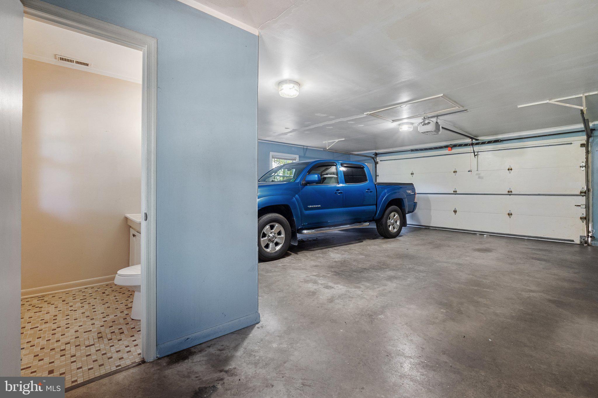 CHERRY HILL - Residential