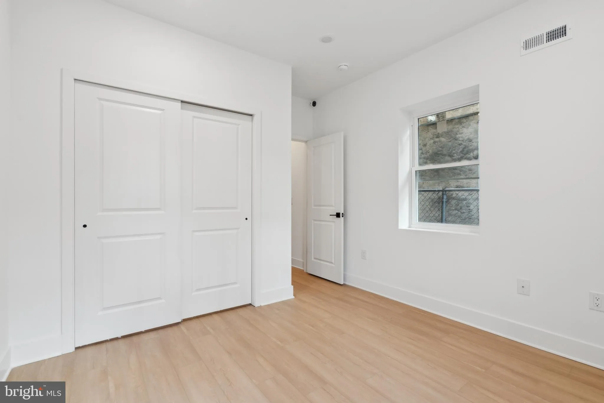 Philadelphia, Pennsylvania 19104, United States, 6 Bedrooms Bedrooms, ,Residential,Active,2441