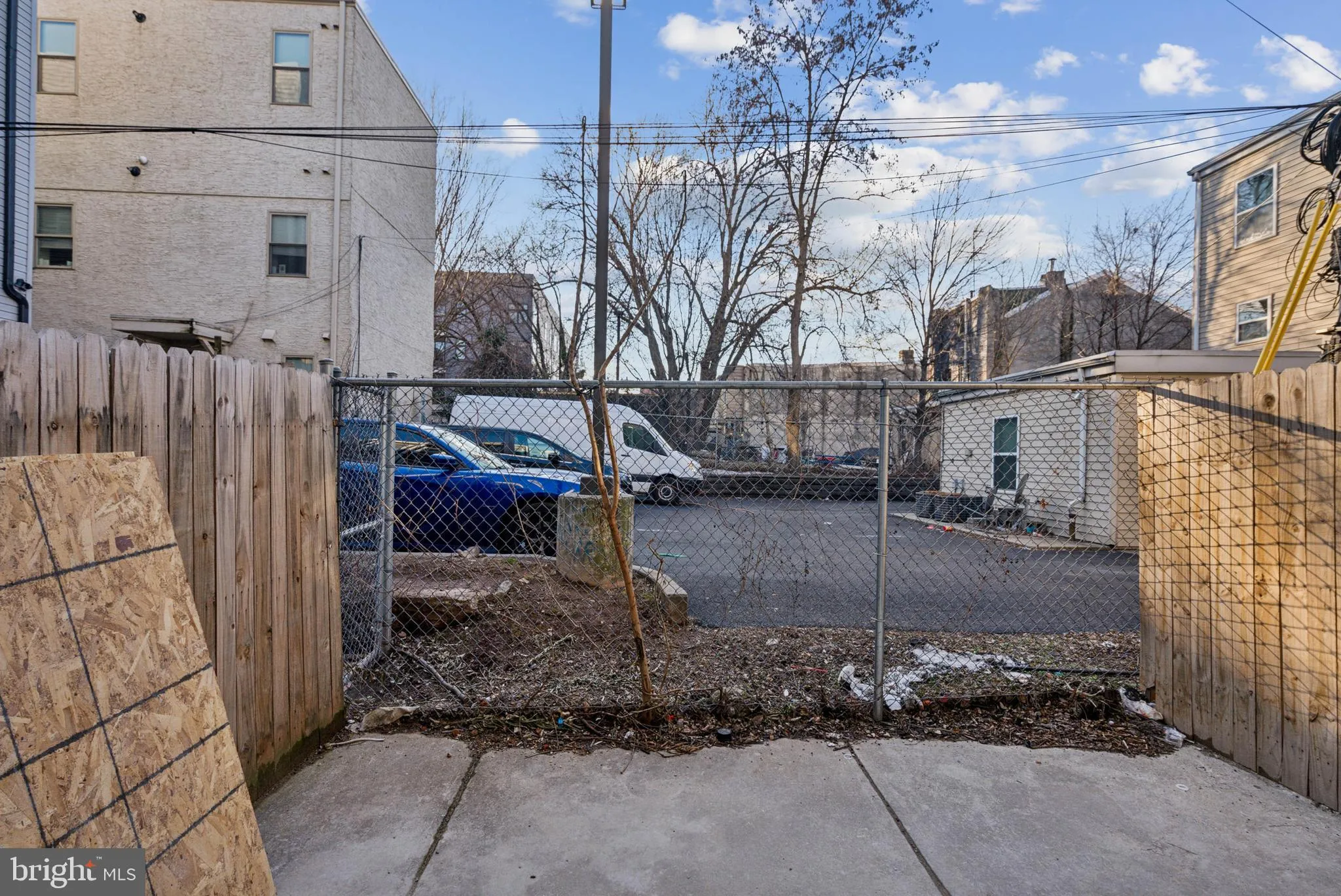 Philadelphia, Pennsylvania 19104, United States, 6 Bedrooms Bedrooms, ,Residential,Active,2441