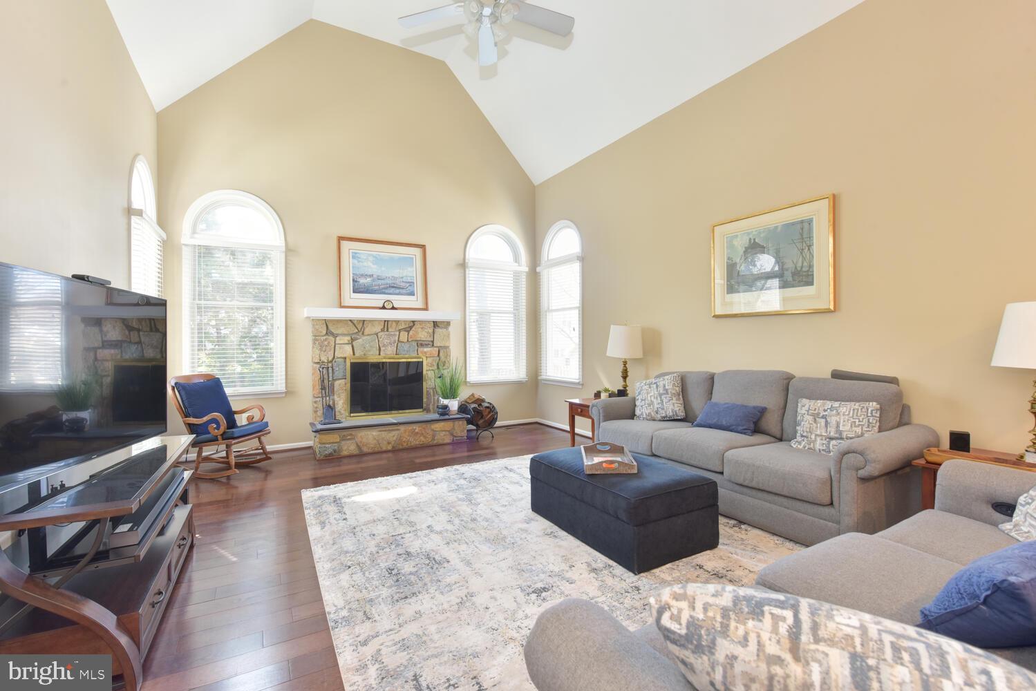 HERNDON CHASE - Residential