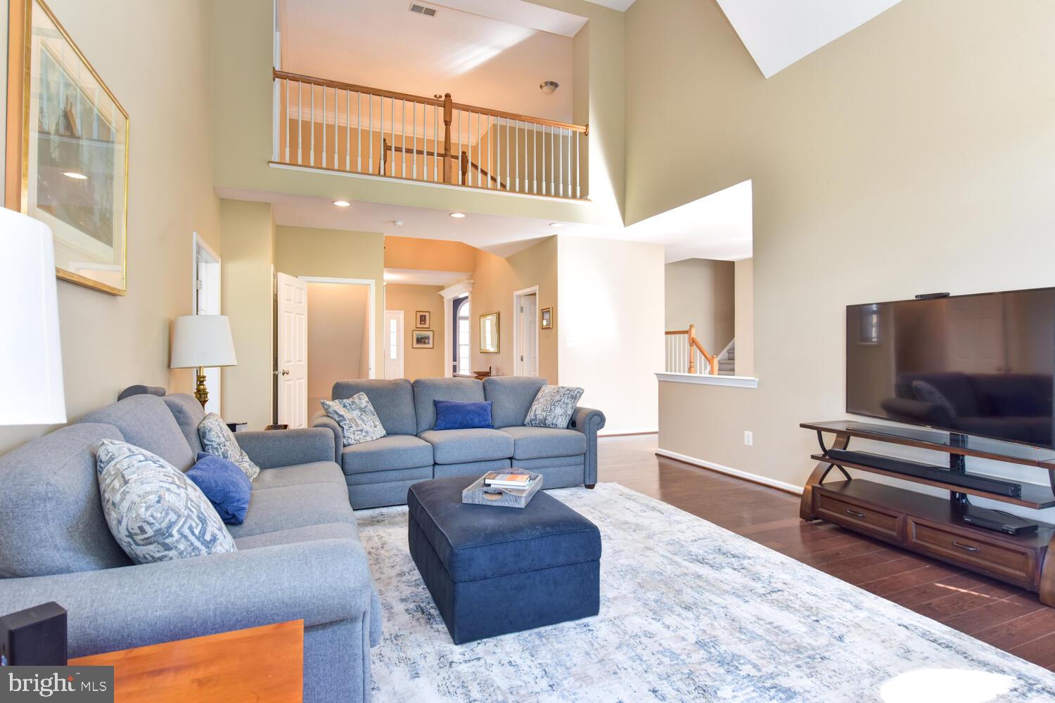 HERNDON CHASE - Residential