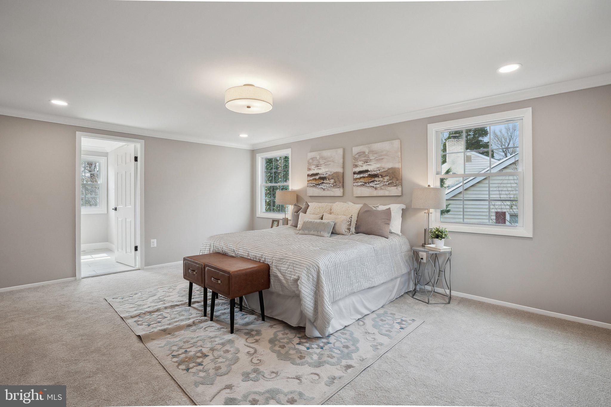 MONTPELIER - Residential