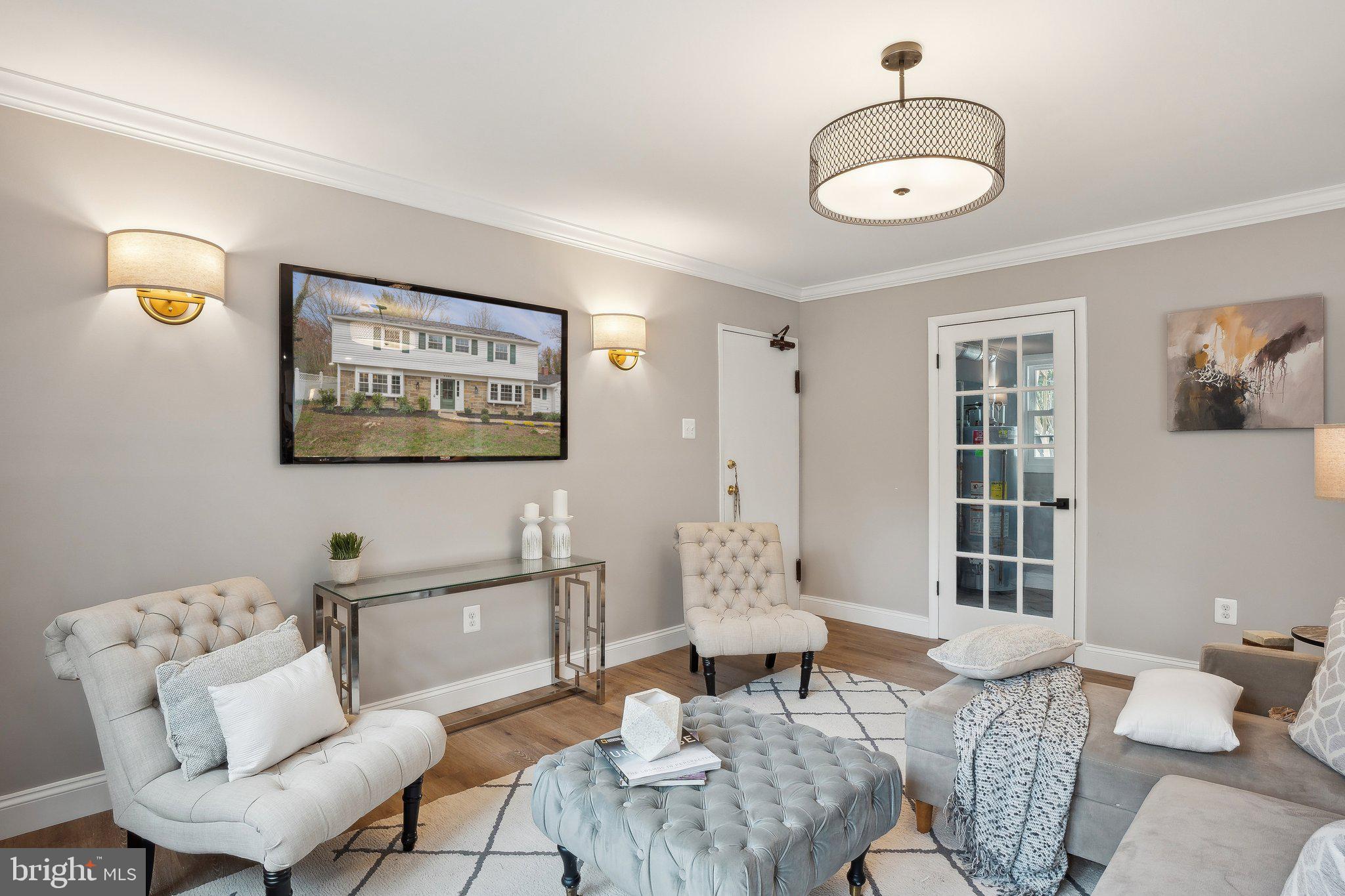 MONTPELIER - Residential