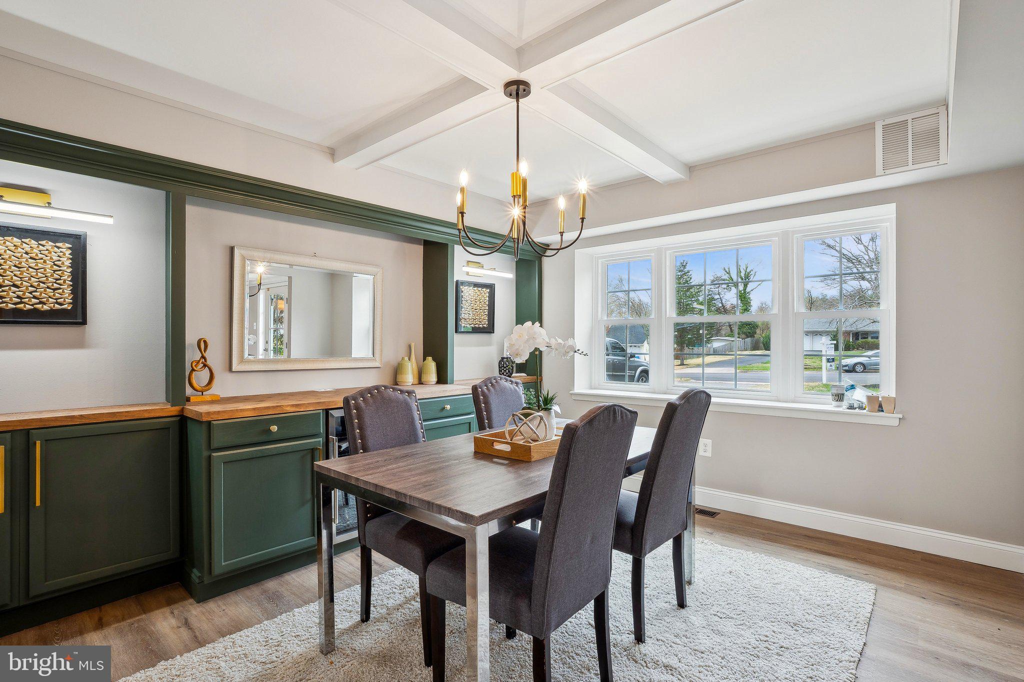 MONTPELIER - Residential