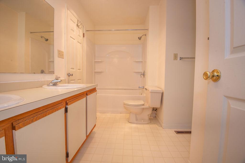 CANNONS GATE - Residential