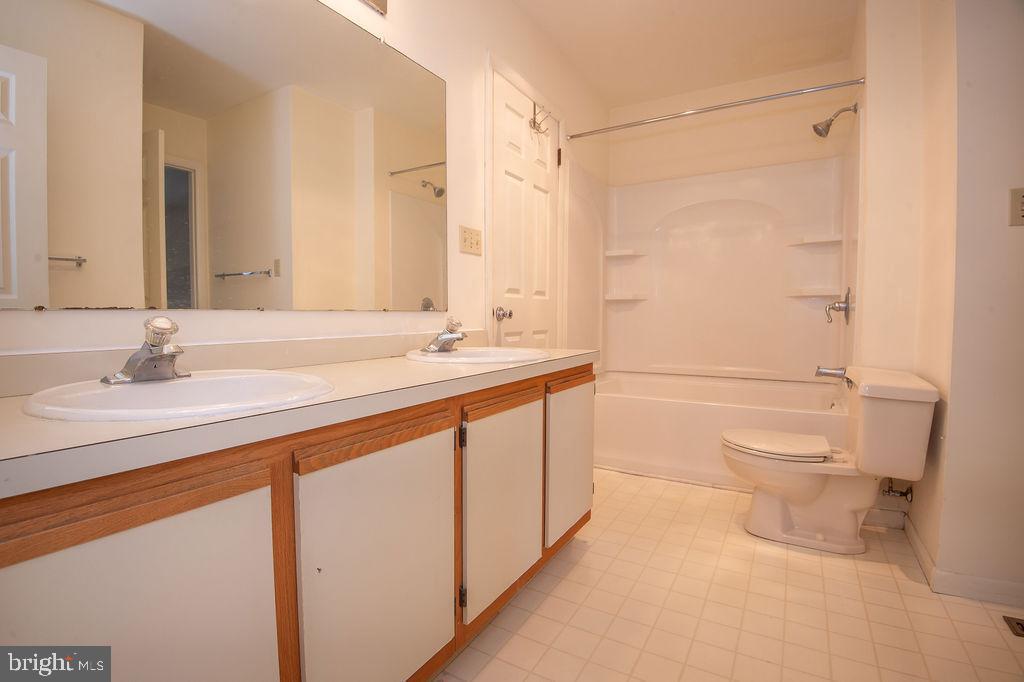 CANNONS GATE - Residential