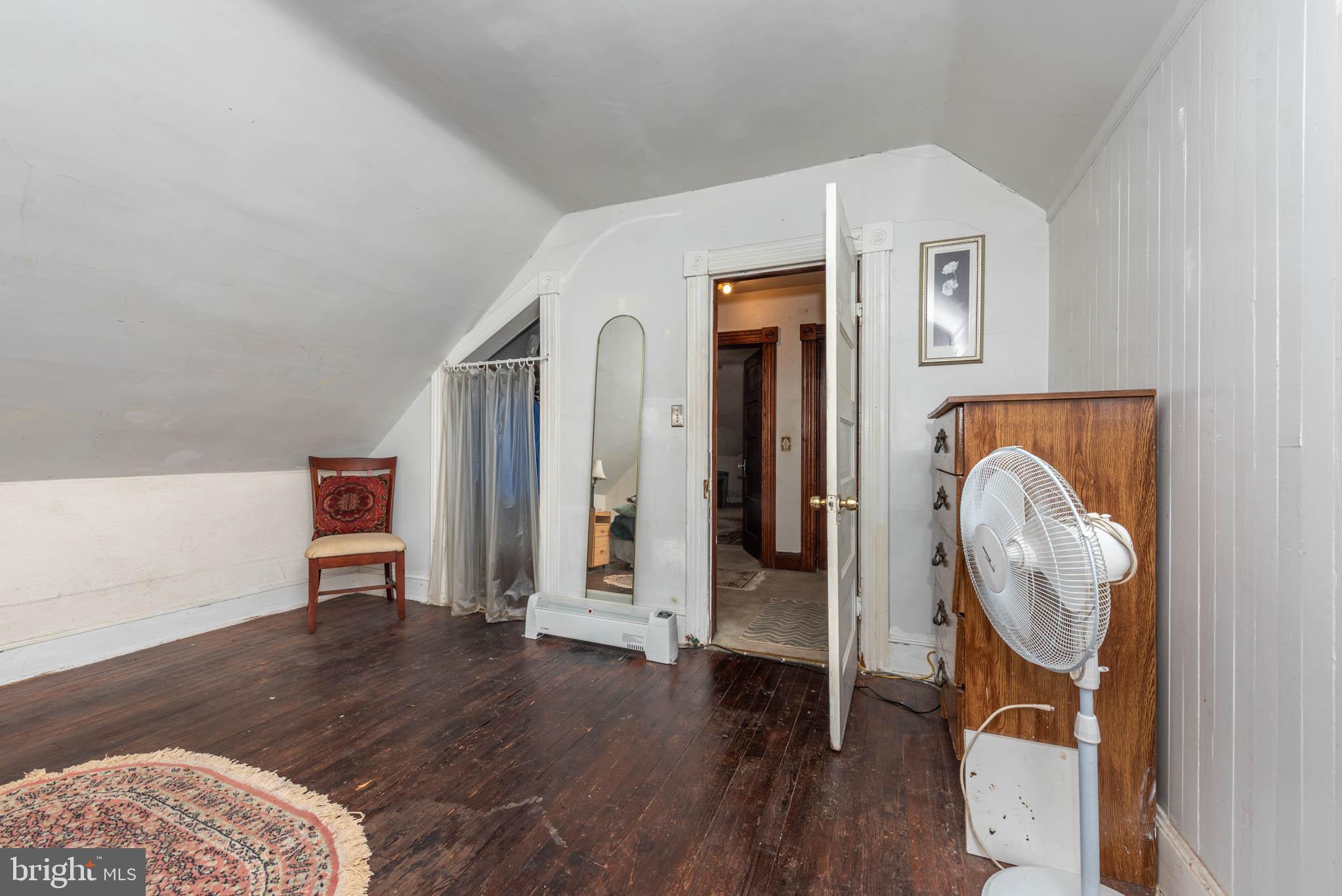 IRVINGTON - Residential