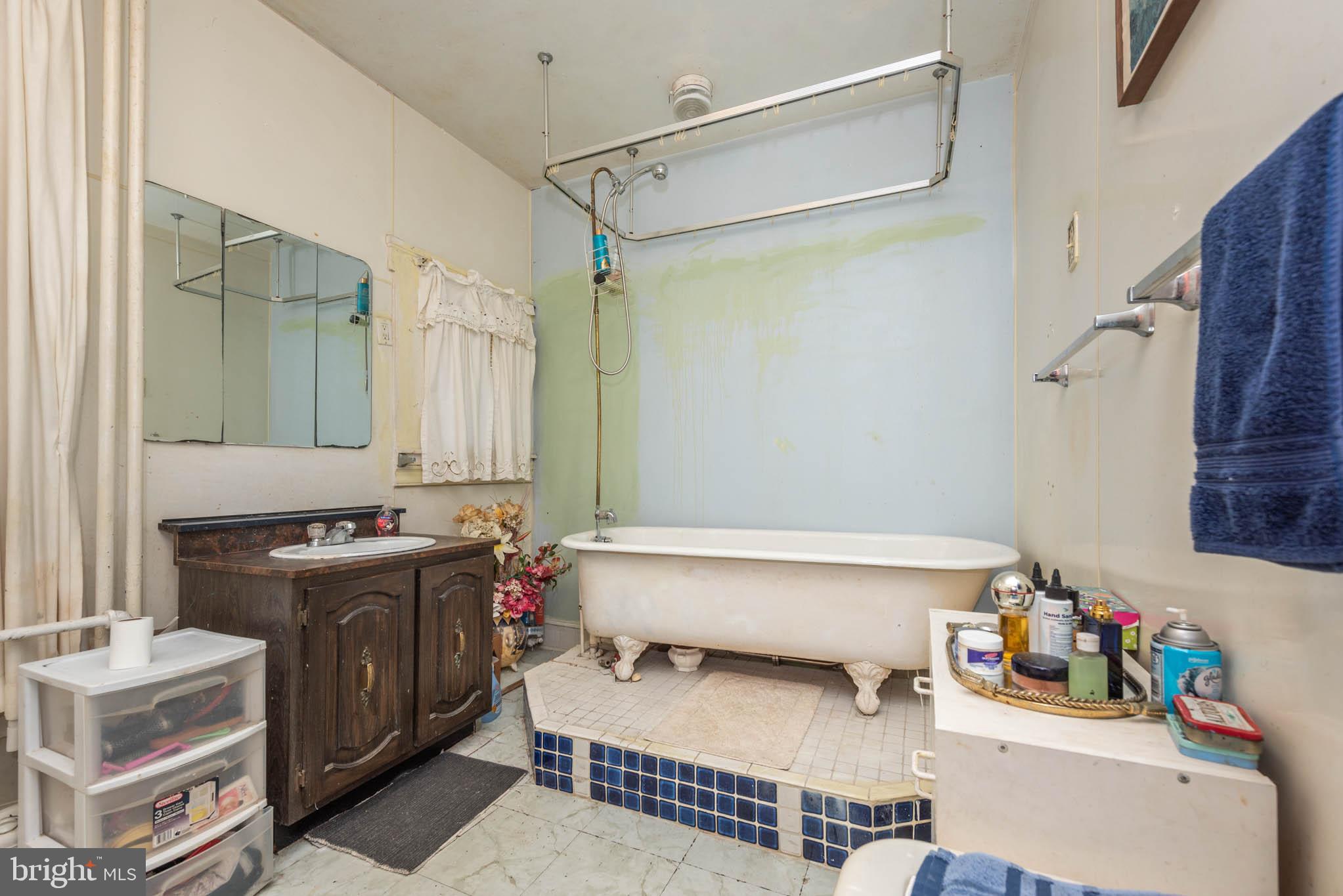 IRVINGTON - Residential