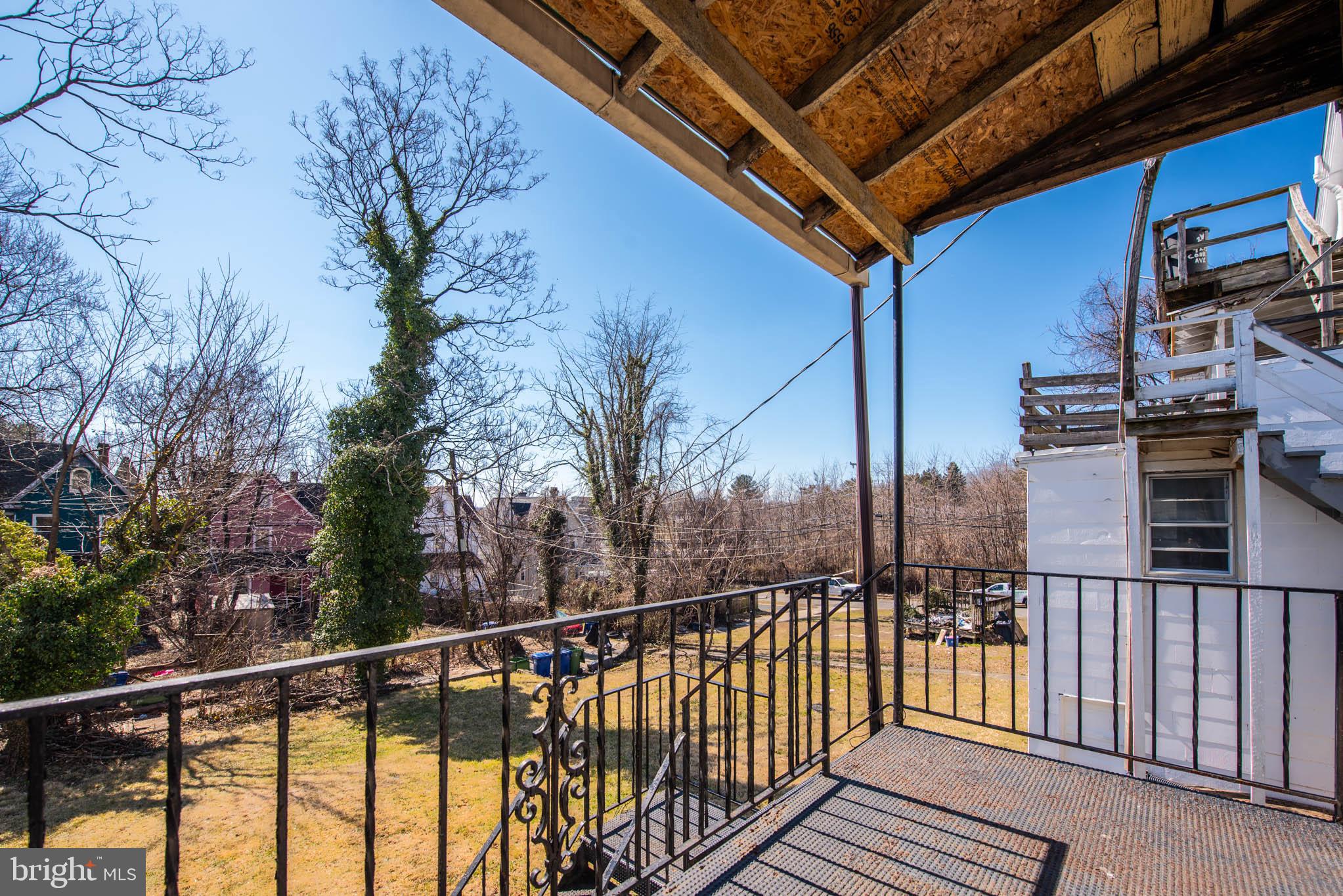 IRVINGTON - Residential