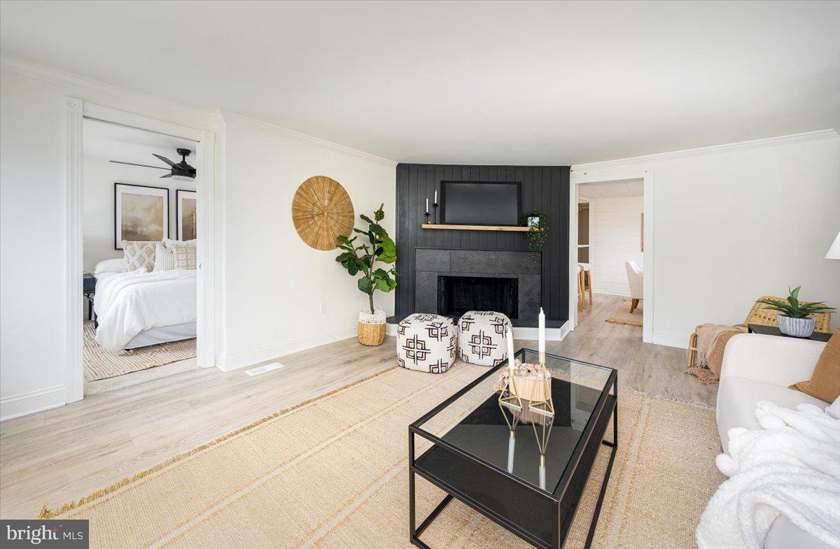 SUMMIT FARMS - Residential