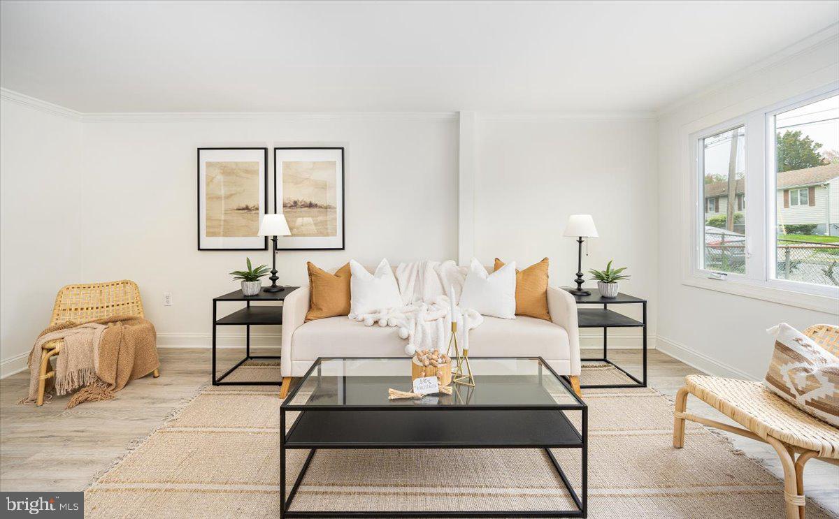 SUMMIT FARMS - Residential