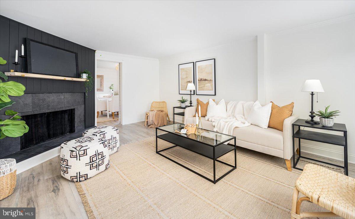 SUMMIT FARMS - Residential