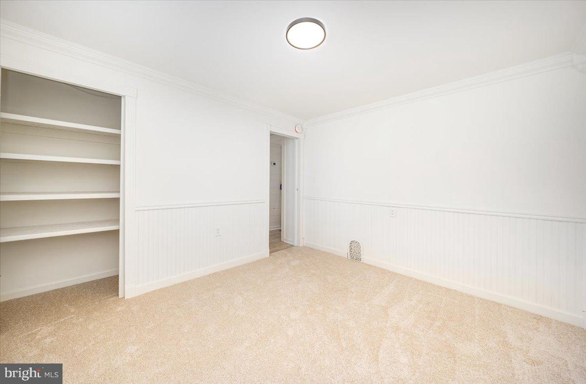 SUMMIT FARMS - Residential