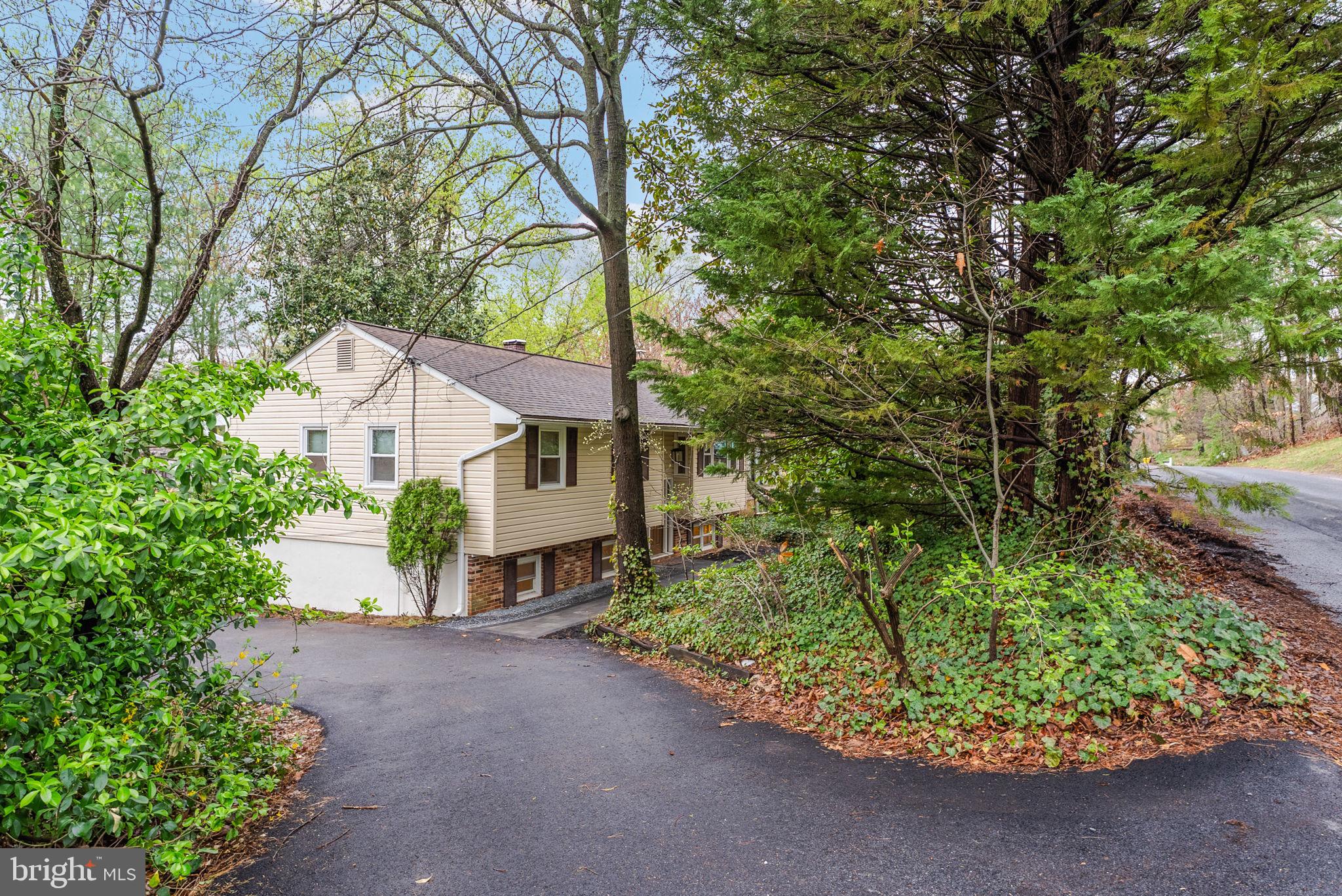 CAPE ST CLAIRE - Residential