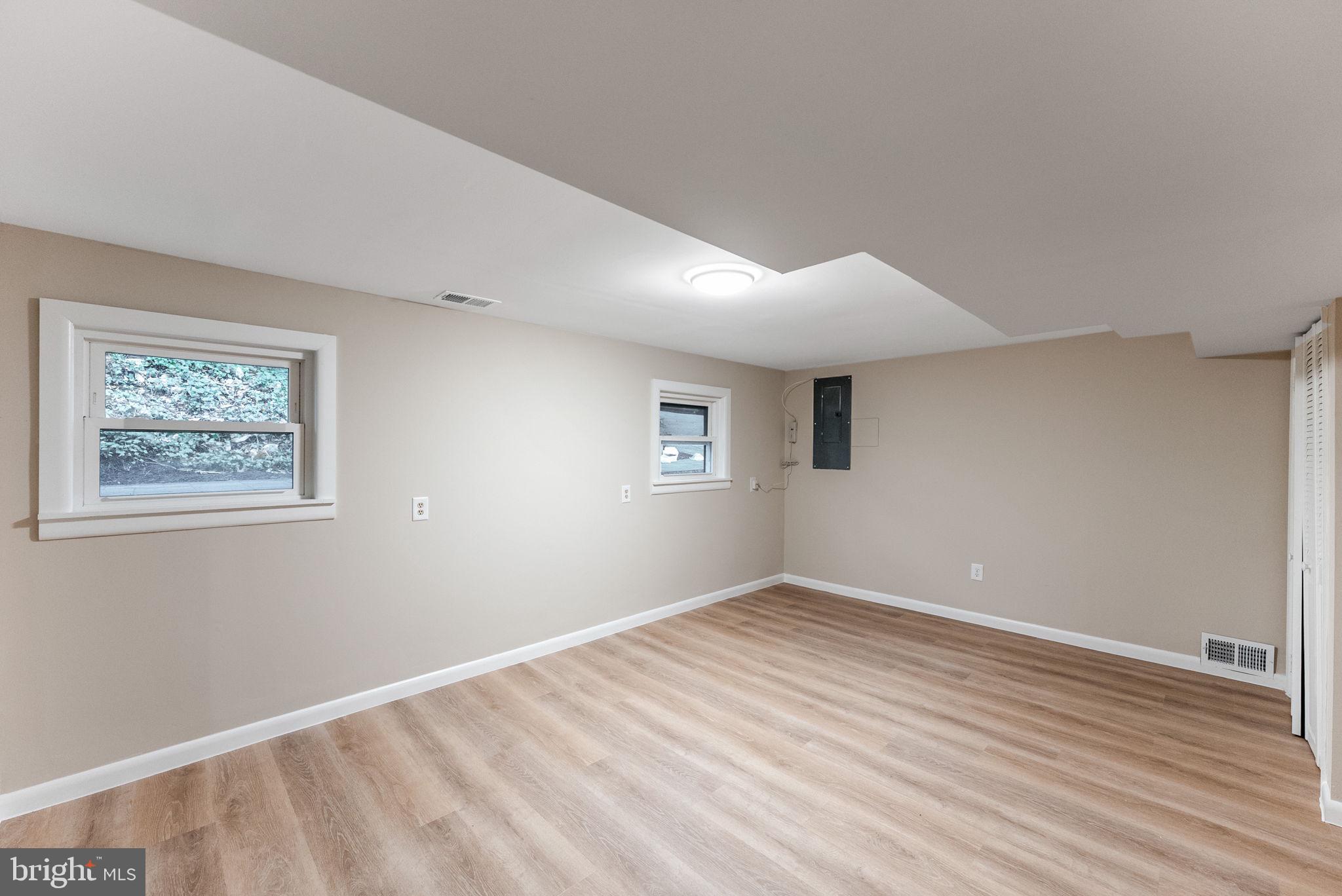 CAPE ST CLAIRE - Residential