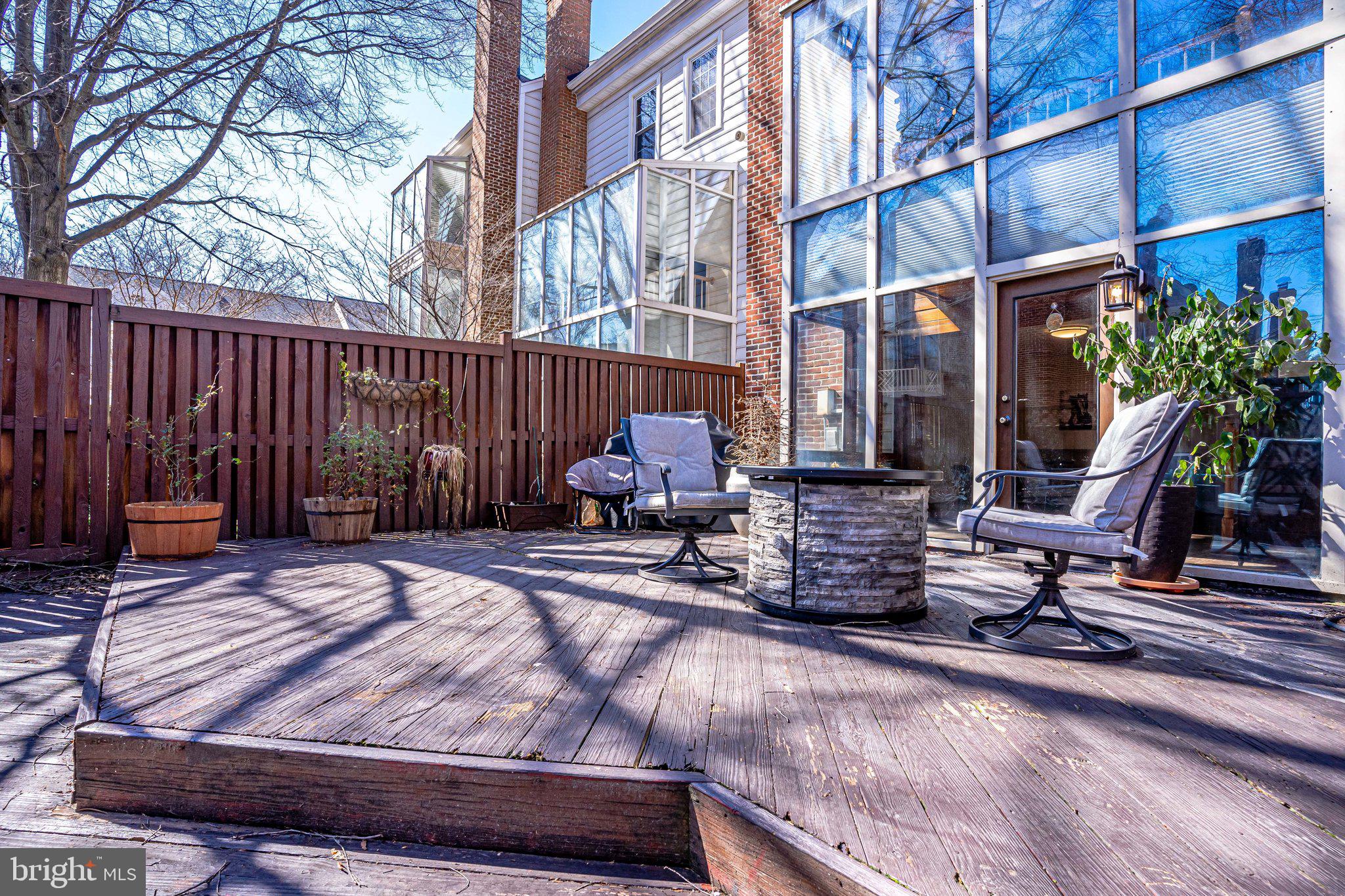 DECOVERLY ADVENTURE - Residential