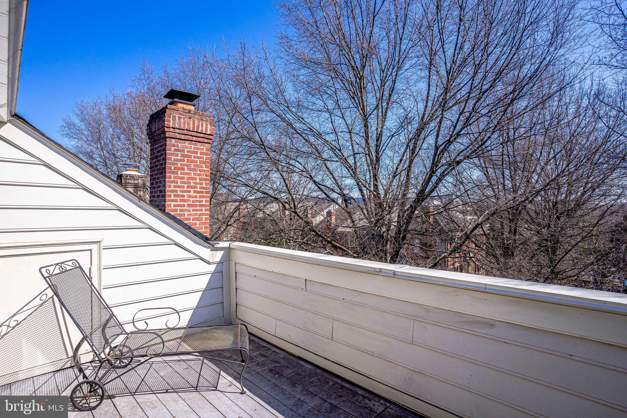 DECOVERLY ADVENTURE - Residential