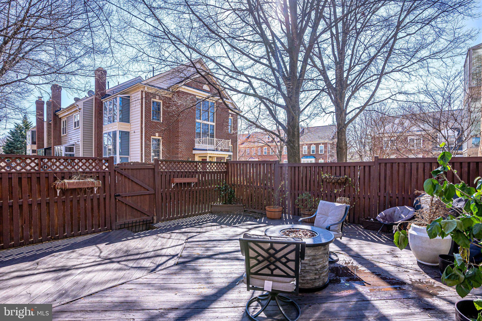 DECOVERLY ADVENTURE - Residential