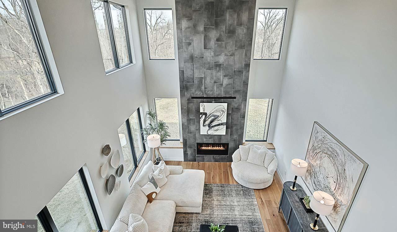 WILLOW CREEK FARMS - Residential