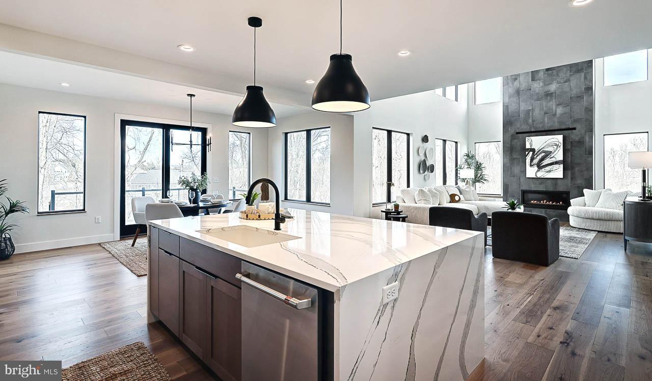 WILLOW CREEK FARMS - Residential