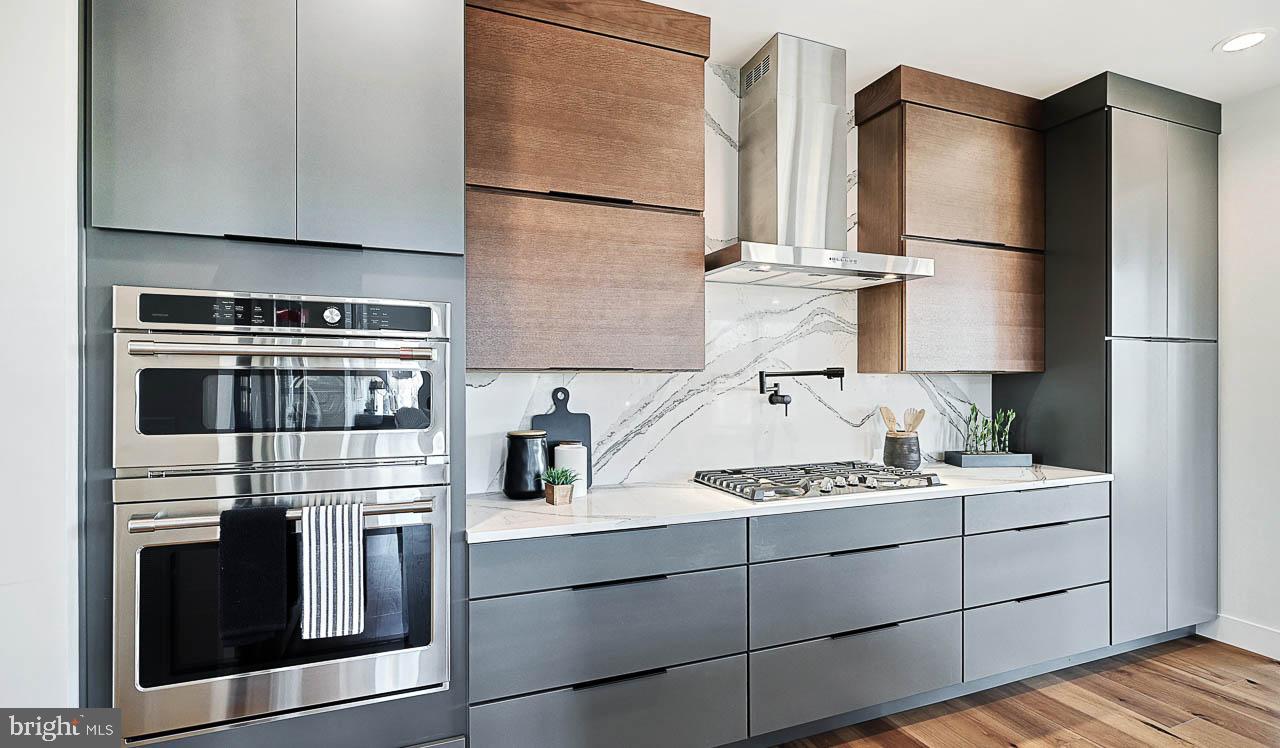 WILLOW CREEK FARMS - Residential