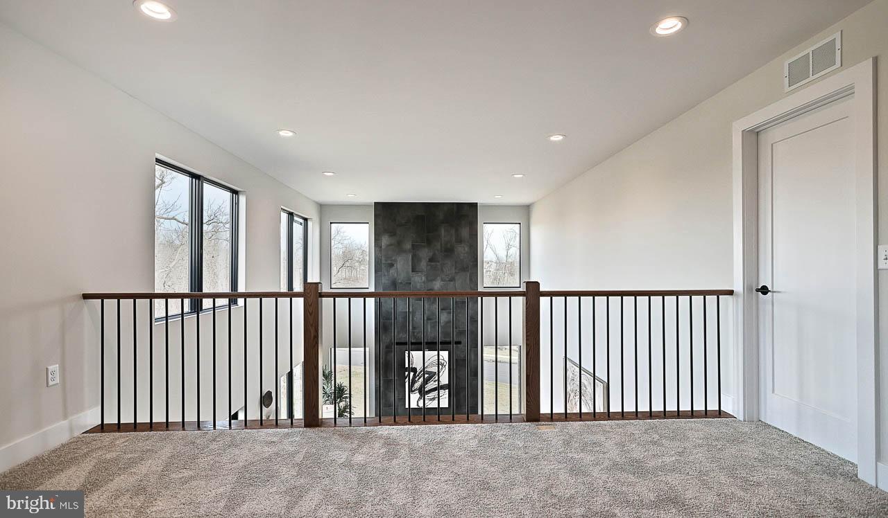 WILLOW CREEK FARMS - Residential