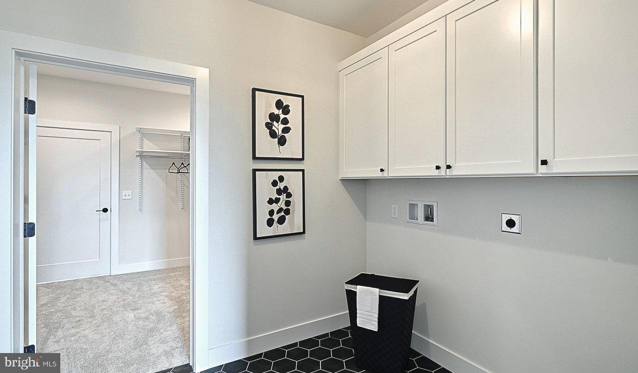 WILLOW CREEK FARMS - Residential