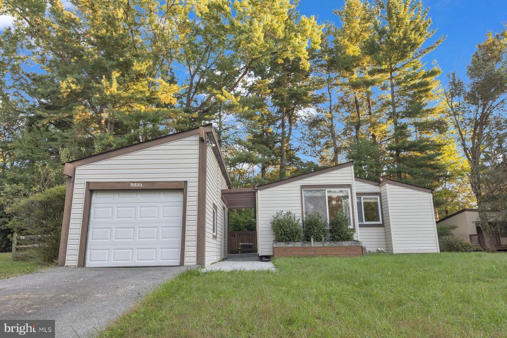 Photo of 9321 Farewell Road, COLUMBIA, MD 21045 (MLS # MDHW2060292)