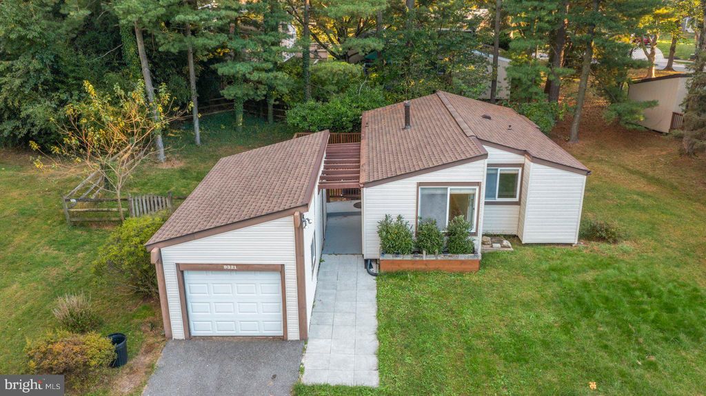 Photo of 9321 Farewell Road, COLUMBIA, MD 21045 (MLS # MDHW2060292)