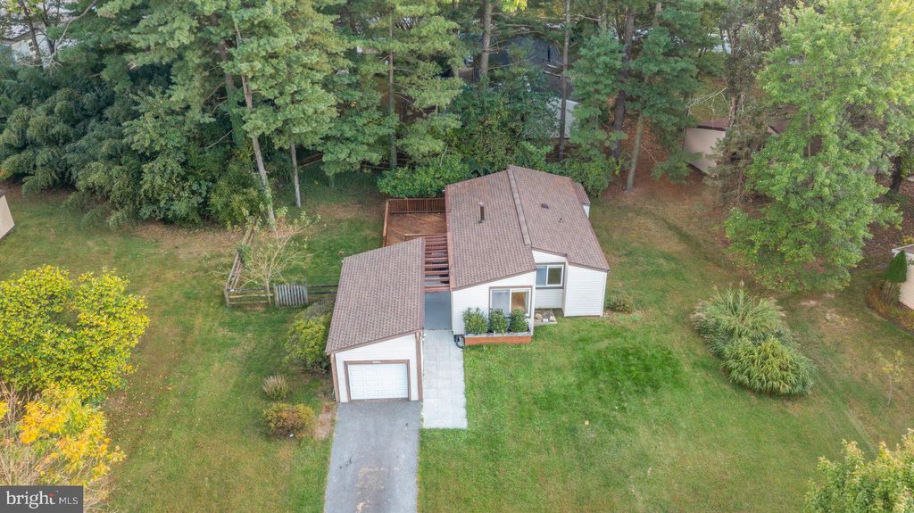 Photo of 9321 Farewell Road, COLUMBIA, MD 21045 (MLS # MDHW2060292)