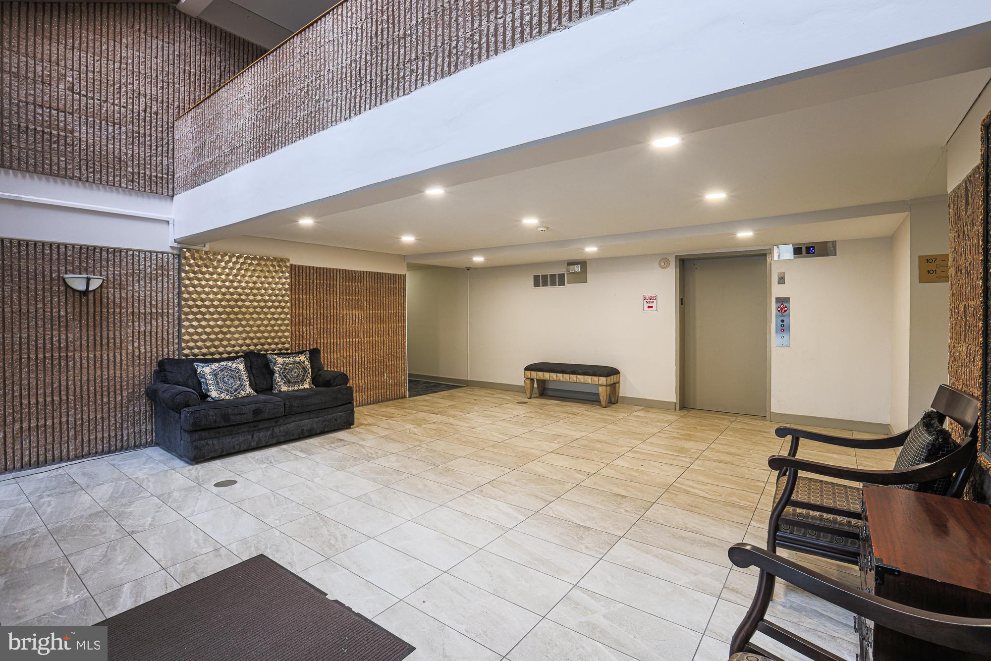 2903 FALLSTAFF ROAD 501